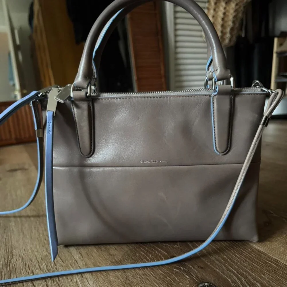 VTG Y2K Coach leather bag with blue accent details crossbody and top handle Grey